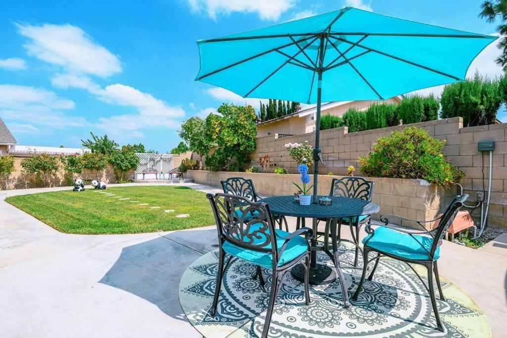 La Sunny House Beautiful Yard 7 Rooms 4 Bathrooms Near Disneyland & Hollywood & Downtown Hacienda Heights Exterior foto